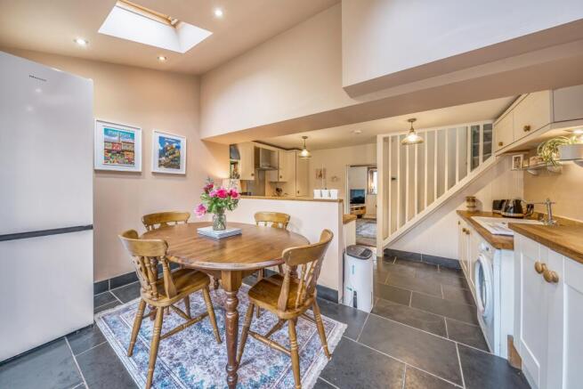 Open plan kitchen diner
