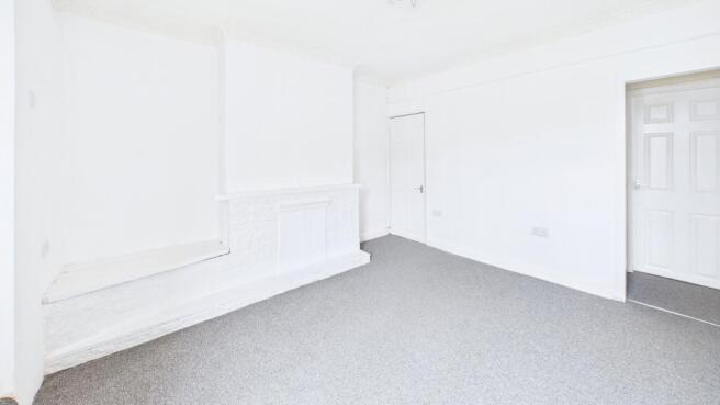 CAM02351G0-PR0084-STILL020