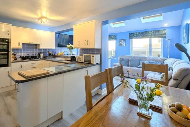 Annes ct Ewemove (7)