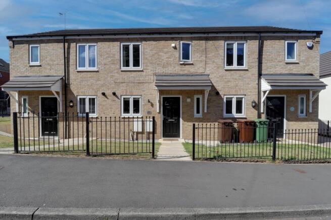 1- Rob Hammond EweMove Pontefract