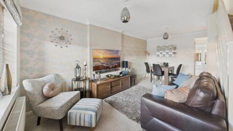 Fen Court, Edenthorpe, Doncaster, South Yorkshire, DN3