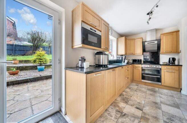 Quality Fitted Kitchen