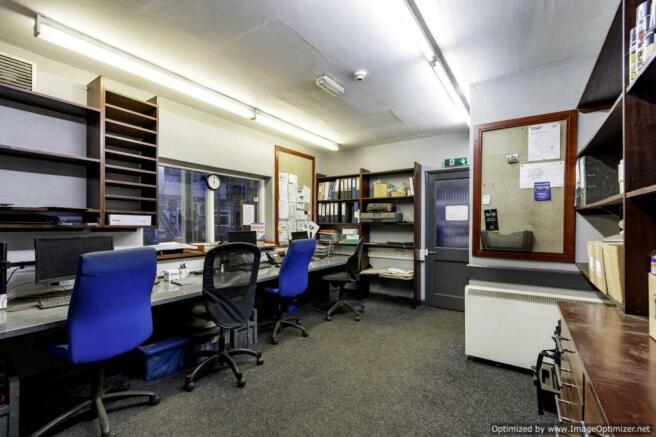 Estate Agent EweMove Scunthorpe Office