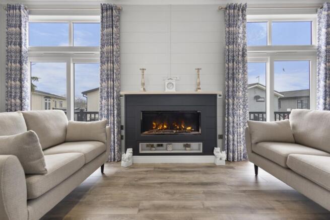 Living Room pic 2