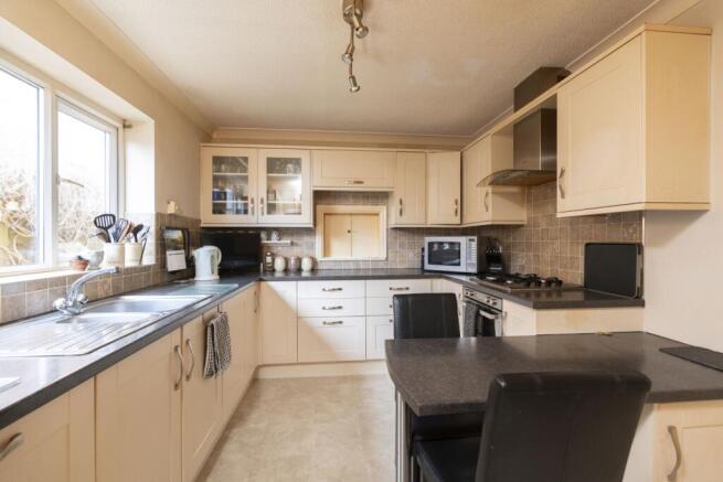 Kitchen, West Stonebridge, Peterborough, Ewemove s
