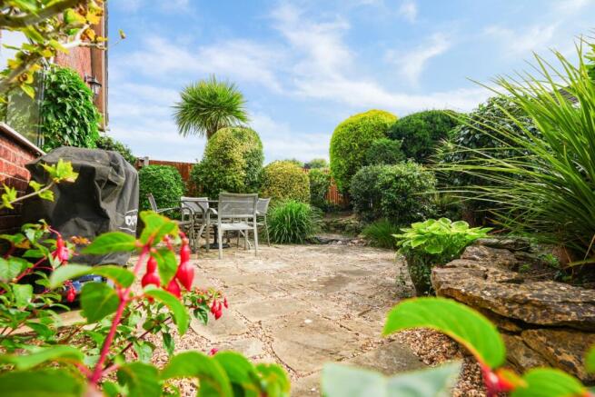 EweMove Estate Agents Scunthorpe - Rear Garden