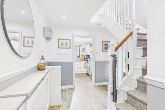 EweMove Spalding - Pinchbeck - Entrance Hall