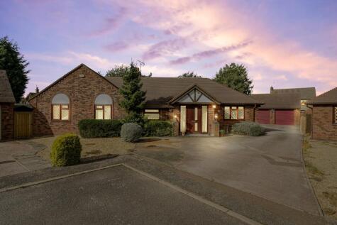 The Paddocks, Peterborough PE7 1PL