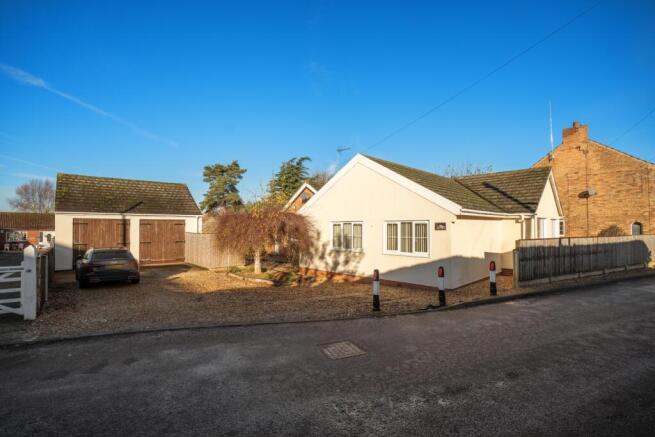 EweMove Scunthorpe Estate Agents - Front Aspect