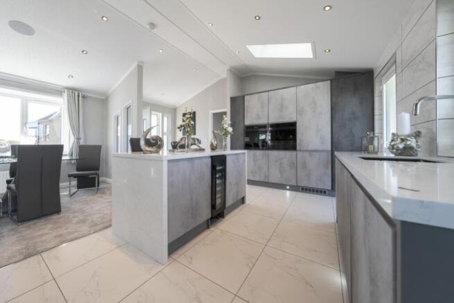 Kensington kitchen Diner