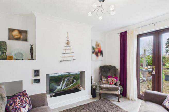 EweMove - Spalding - Moulton - Living Room