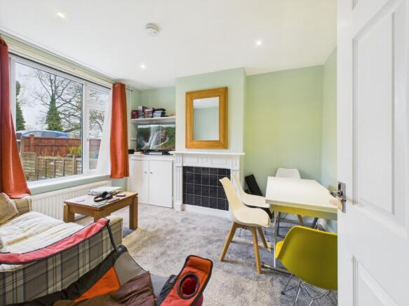 3. CAM04922G0-PR0091-STILL002