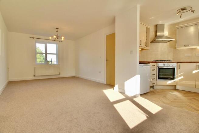 Lounge Diner and Kitchen - Gus Critchlow EweMove H