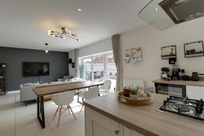 Kitchen Diner a