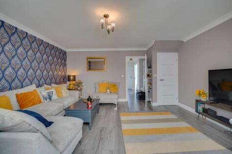 Stoney Brook Close, Hixon, Stafford, Staffordshire, ST18