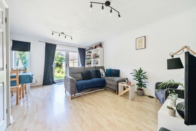 Living room - dining area