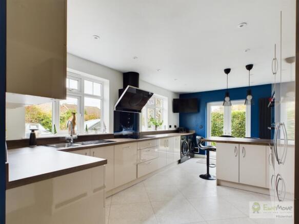 Kitchen 3