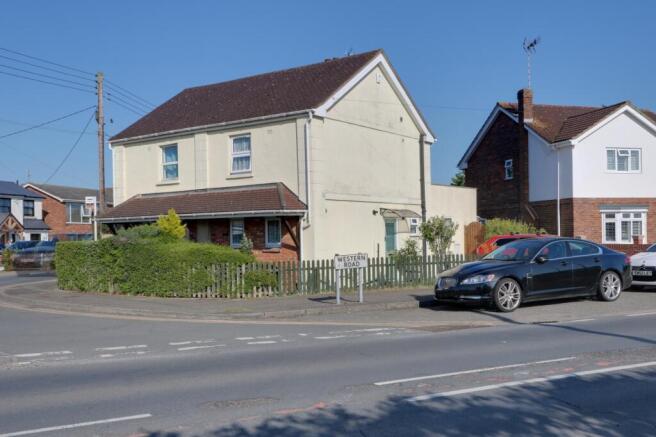 2Front of House 1