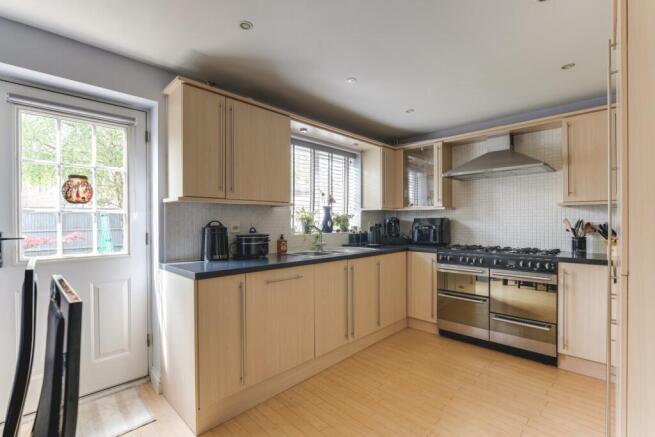 Kitchen diner