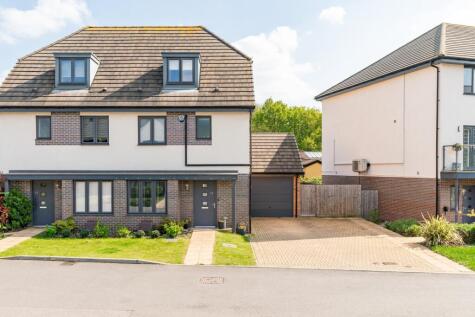 Queens Avenue, Welwyn Garden City, Hertfordshire, AL7