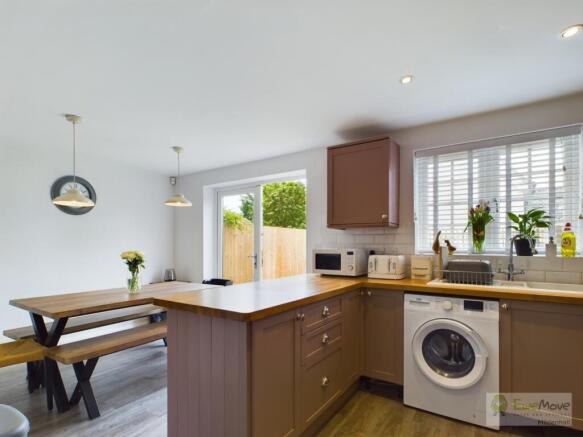 Aspal Lane Kitchen 2 EweMove Mildenhall