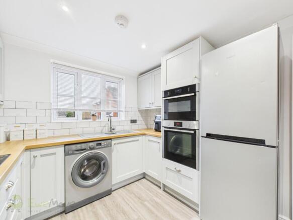 CAM03589G0-PR0085-STILL008