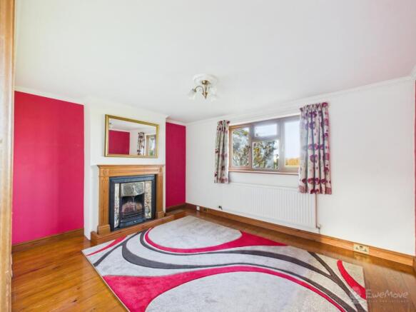 Living Room- Mark Stephens EweMove Newmarket and S