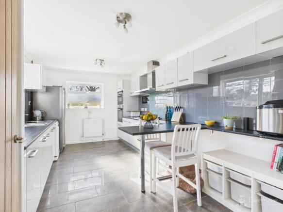 Kitchen- Mark Stephens EweMove Newmarket and Soham