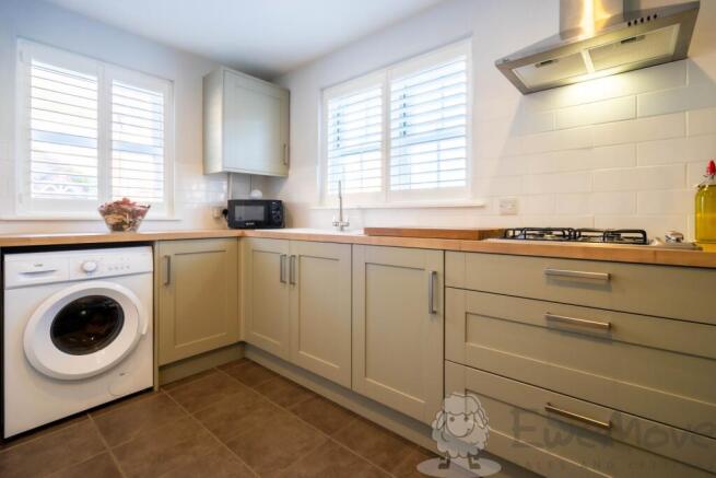 Newly Fitted Kitchen