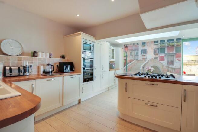 Kitchen Diner