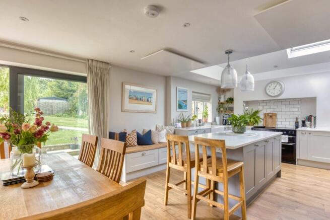 Ewemove Taunton - Comeytrowe (2)