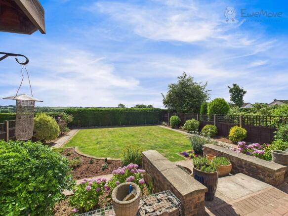 CAM03640G0-PR0054-STILL028