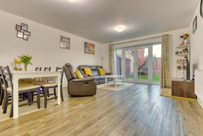 Apple Tree Close (2)