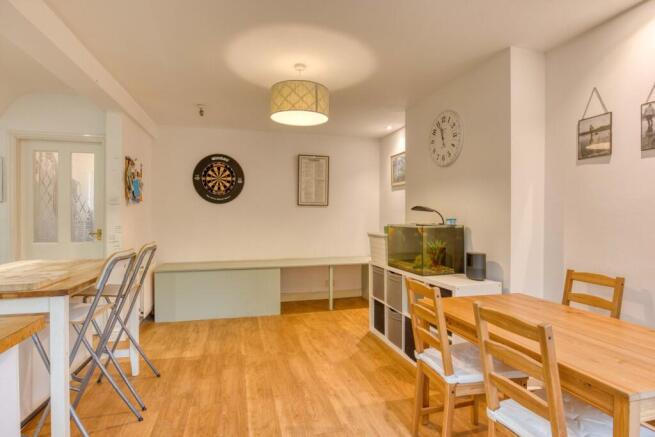 Ewemove Taunton Vera Street (10)