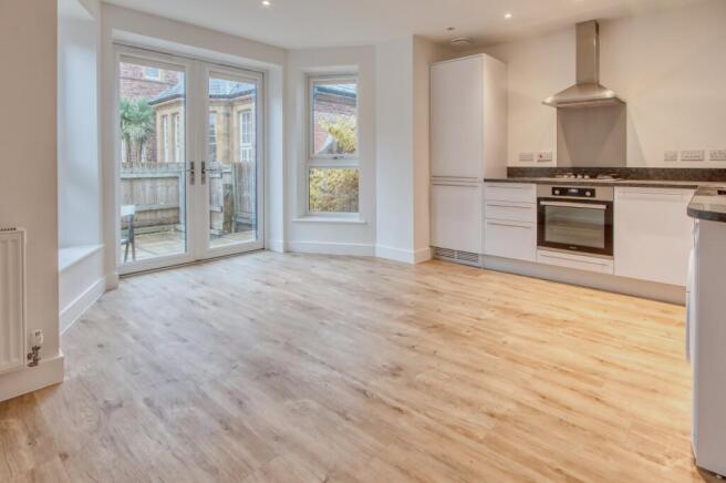 Ewemove Taunton Cherry Tree (17)