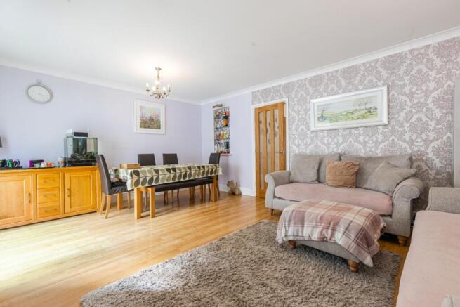 A10 - 25 St Marys Park, Paignton - 250828