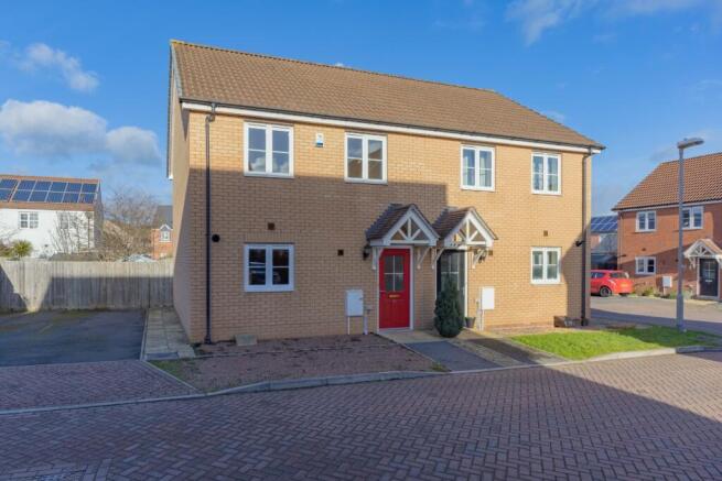 Ewemove Taunton Saffin Drive (1)