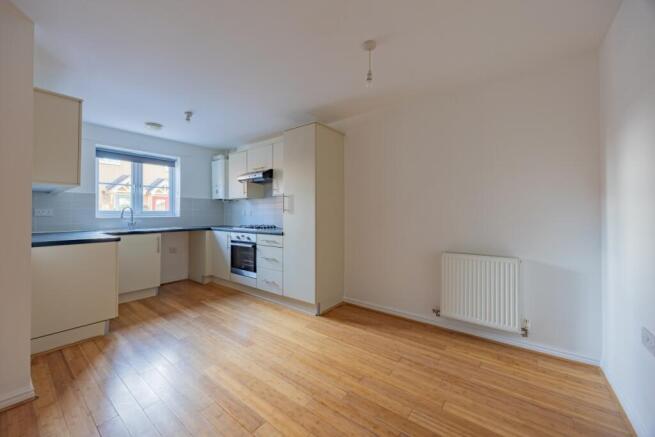 Ewemove Taunton Saffin Drive (15)