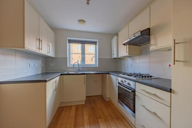 Ewemove Taunton Saffin Drive (17)