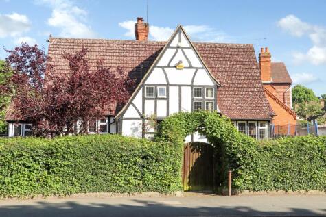 118, London Road, Guildford GU1 1TN