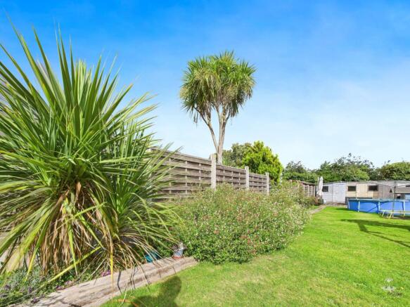 CAM01543G0-PR0155-STILL029