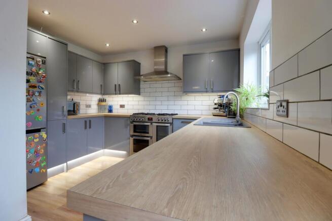 Kitchen 1