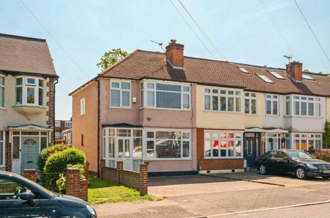House EweMove Cheam and Sutton estate agency