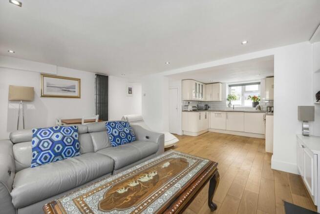 21 Windmill Lane -018