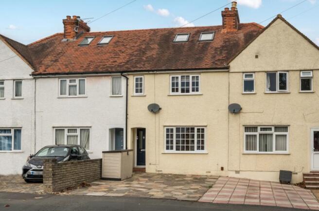 1375390-3-690b2abb36293