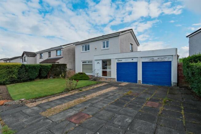 006-30 Braemar Cres, Carluke ML8 4BH.jpg