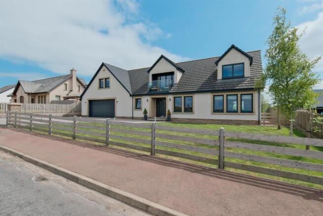 088-15 Cartland Rd, Lanark ML11 7RF.jpg