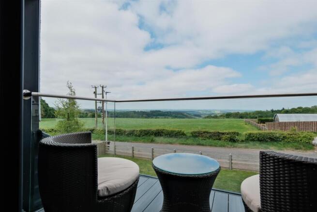 081-15 Cartland Rd, Lanark ML11 7RF.jpg