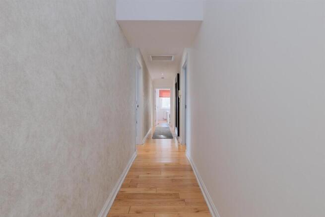 001-7 Blair Rd, Crossford, Carluke ML8 5QU.jpg