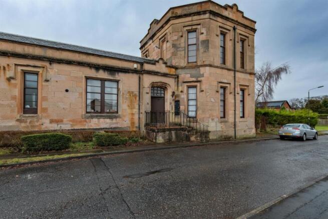 002-29 Banchory Road, Wishaw.jpg